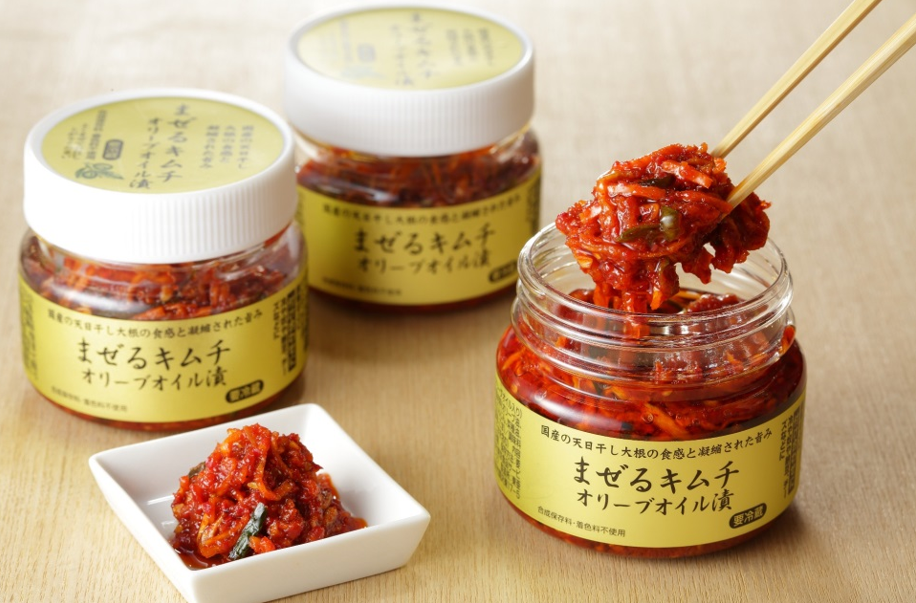 アレンジ自在!まぜるキムチオリーブオイル漬けサムネイル